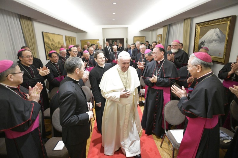 Pope Francis and Bishops Japan